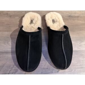 UGG Scuff Men’s Slippers Black Suede Sheepskin Size 12 Barely Worn No Box